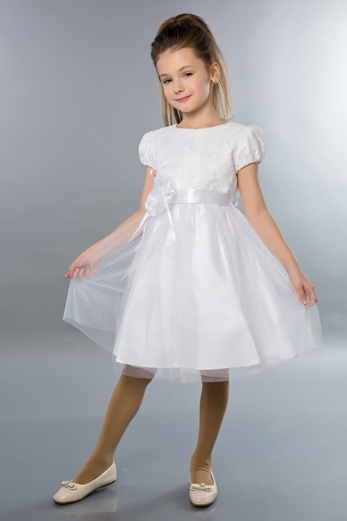 Праздничное платье Д 5058 белого цвета